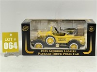 DeWalt 1935 Gendron LaSalle Package Truck Pedal