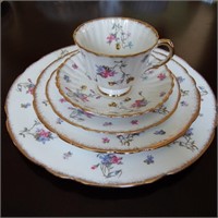 Royal Stafford 5 Piece Setting - Violets Pompadour