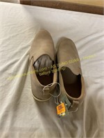 Universal Threads, size 12 shoes