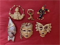 Vintage mardis gras / clown pins