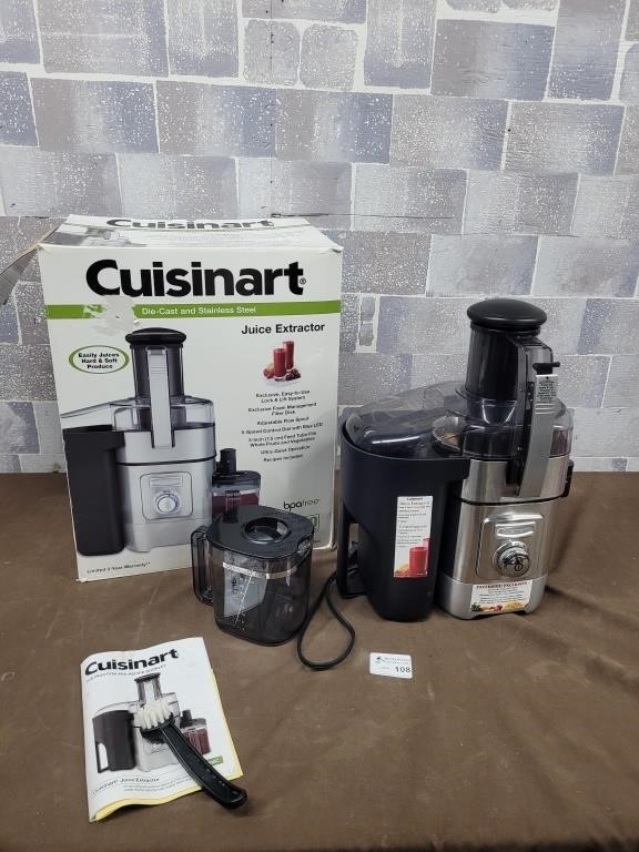 Cuisinart stainless steel juicer