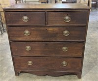 Antique Federal Style Mahogany Chest of Drawers