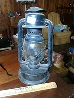 Paul's Leader Kerosene Lantern