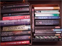 Two boxes of books including juvenile, magic