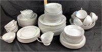 Style House fine China dining set- cups/saucers,
