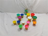 14 pots de pâte à modeler Play-Doh