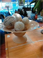 Vase with wooden and decorative balls