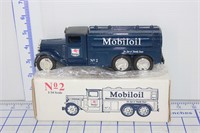 MOBILOIL 1/34 SCALE DIE CAST BANK