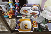 4 CHILDREN'S PLATES