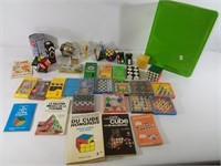 Lot jeux et livres - Books and games