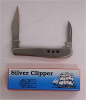 New Silver Clipper two blade pocket knife in box