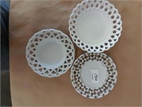 Vintage Lace Plates - 3