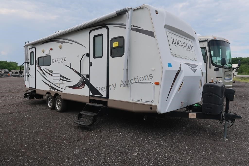 USED 2015 FOREST RIVER ROCKWOOD 2604WS 4X4TRLB25FZ