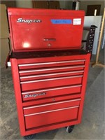 SnapOn 7-Drawer Rolling Tool Cabinet with Top Box