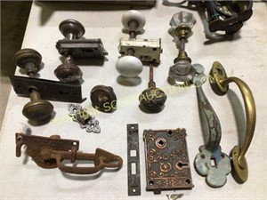 Lot vintage door knobs, latches, door handles,