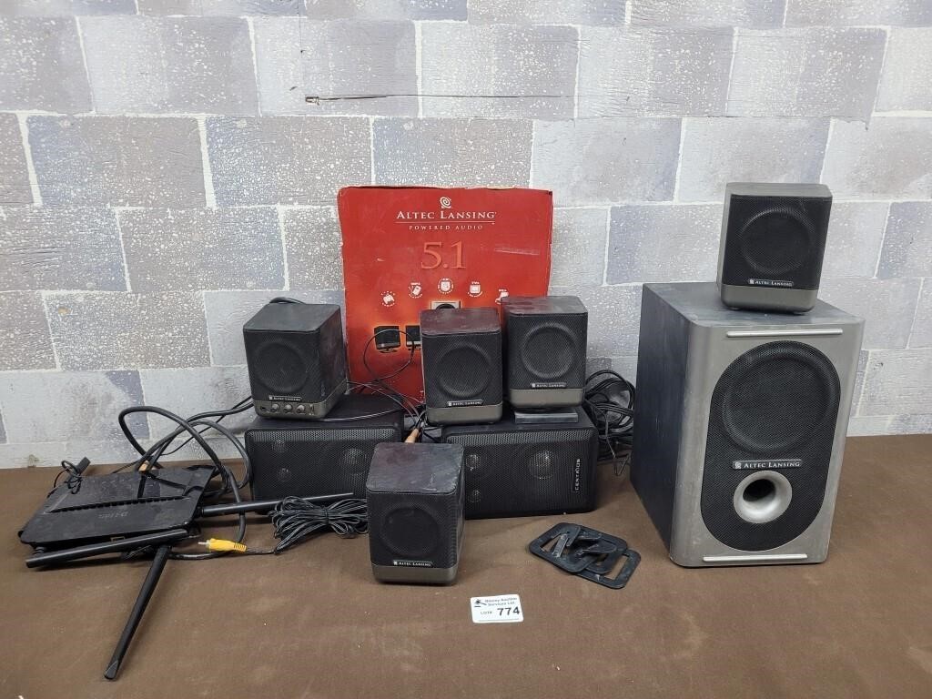 Speaker system, speakers, and router
