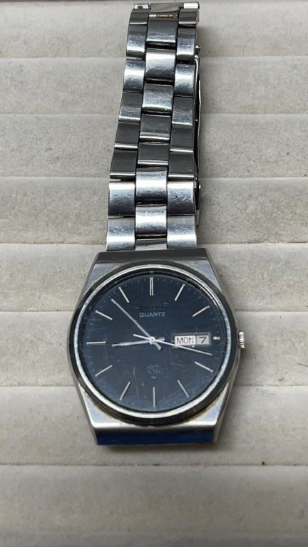 Seiko Men's Calendar Watch #7123-9029 Working With