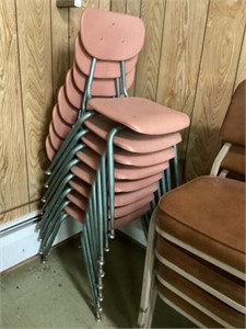 8 Stackable chairs