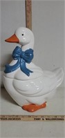 Vintage Ceramic Goose Cookie Jar.