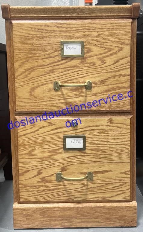 Two Drawer Oak Filing Cabinet (16 x 16 x 28)