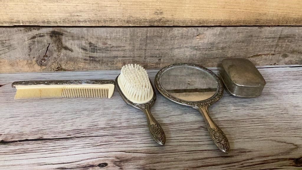 Silver plate bathroom set