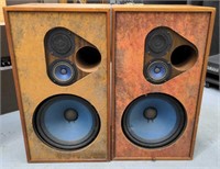 Pair of Marantz Imperial 7 speakers 12"x14"x26"