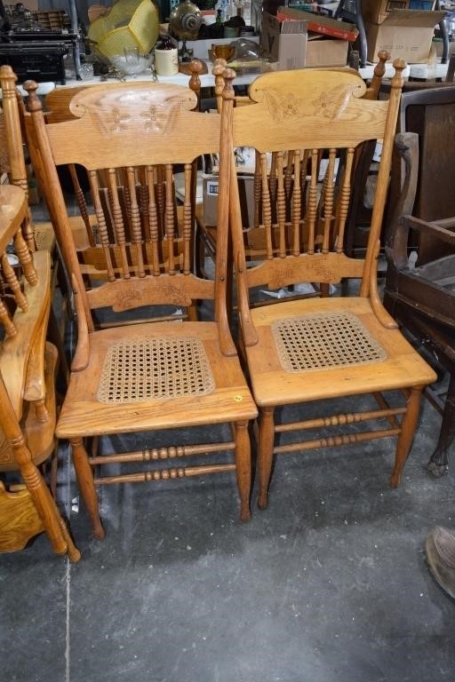 2 CHAIRS