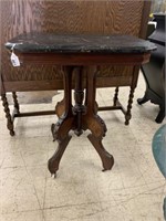 ANTIQUE VICTORIAN MARBLE TOP PARLOR TABLE- 31 in