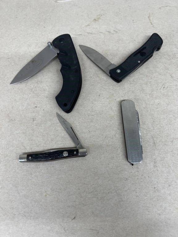 Pocket knives