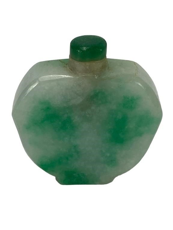 1930s Chinese Mottled Green Jade Snuff Bottle