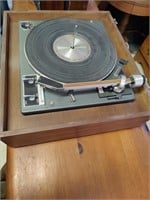 Garrand Vinyl Record Player with 2 Speakers