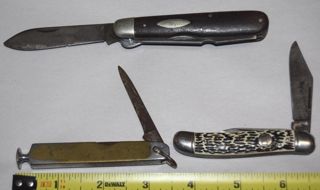 (3) Vintage Pocket Knives: Cattaragus +