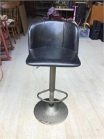 Bar Stool with Vinyl Upholstery Adjustable Height