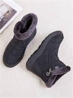 Sizes: US4-7.5 Crocowalk Ankle Boots  Waterproof