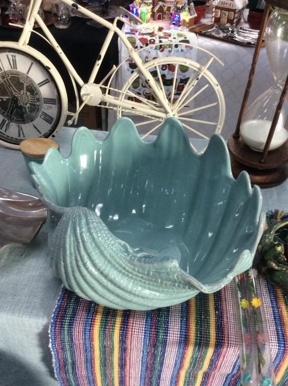 Green shell bowl