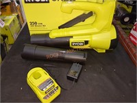 RYOBI 18v Blower, Includes Charger, No Battery
