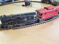 Vintage lionel train set engine is not marked