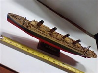 Titanic model, plastic