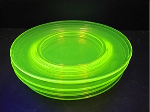 4 Yellow Uranium 7 1/2" w Plates