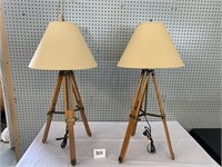 HEIGHT ADJUSTABLE LAMPS