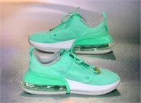 Nike AirMax  NYC Green Glow Cucumber W6