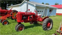 IH Farmall B Tractor