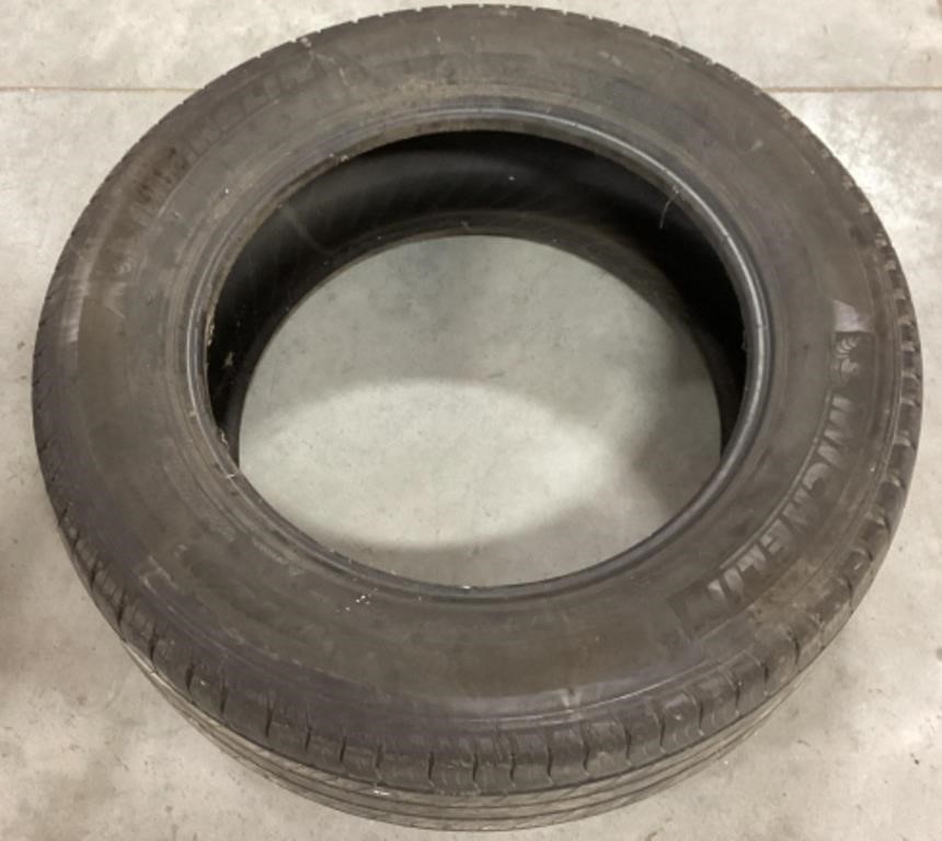 Michelin tire-P235/65R18