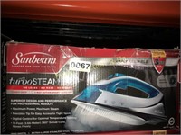 SUNBEAM $45 RETAIL TURBO STEAM IRON