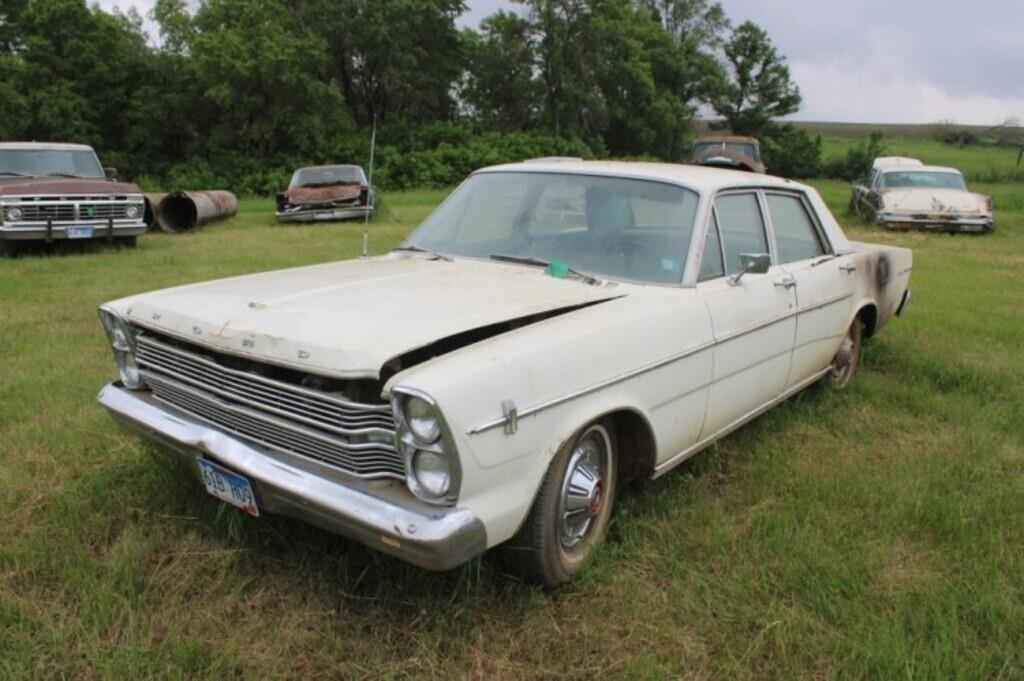 1966 Ford Galaxie 500