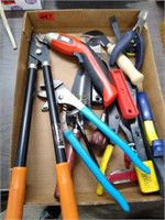 Hand tools chanel locks Fiskars cutters 3M pocket