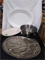 Stainless mixing bowls metal& trays plastic