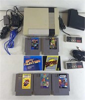 Nintendo NES Console, Controllers & Videogames