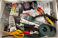 B - MIXED LOT OF WORKSHOP SUPPLIES (G9)