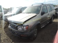 1997 Nissan Pathfinder JN8AR05Y5VW185082 Gray